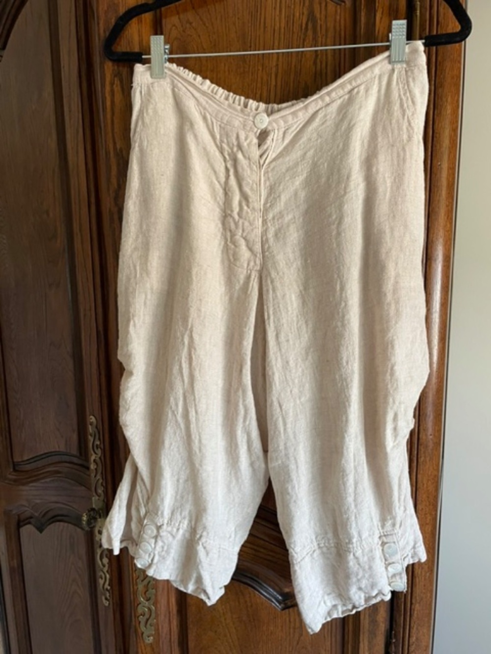 Magnolia Pearl knee length shorts